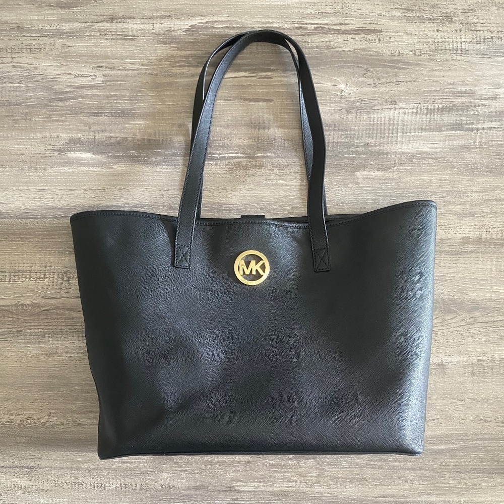 Large Michael Kors tote